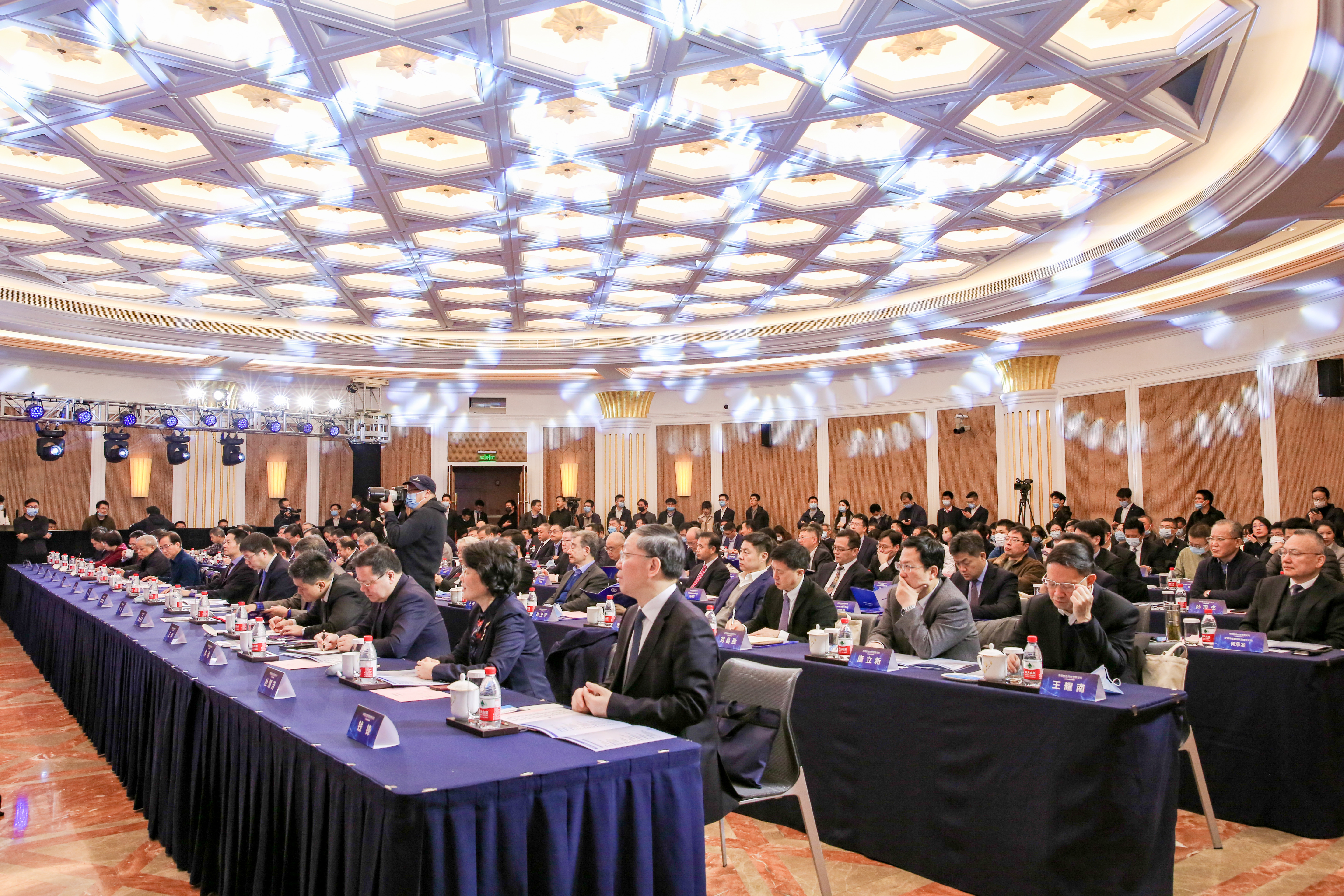 Building a factory brain��Focused process manufacturing